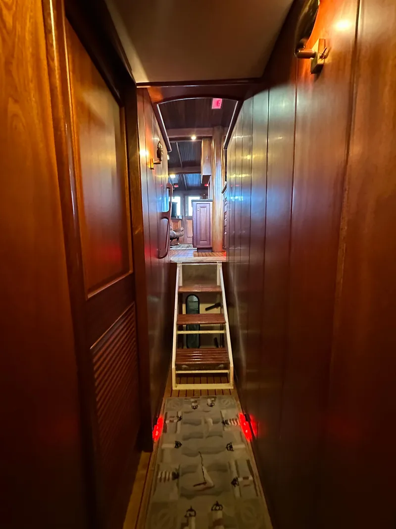 Slide: The Image of Bertram 58 Convertible 1980 - 64