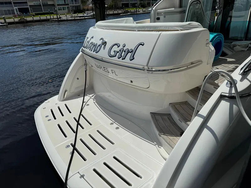 Slide: The Image of Tiara 5800 Sovran 2010 - 123