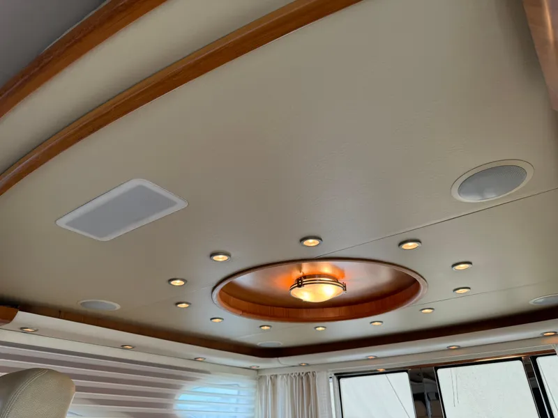 Slide: The Image of New headliner  - 47