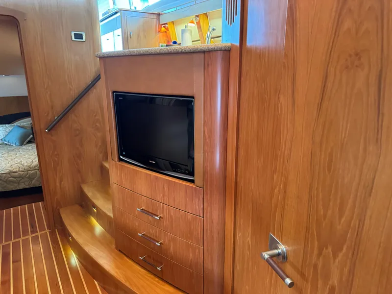 Slide: The Image of Lower TV  - 68