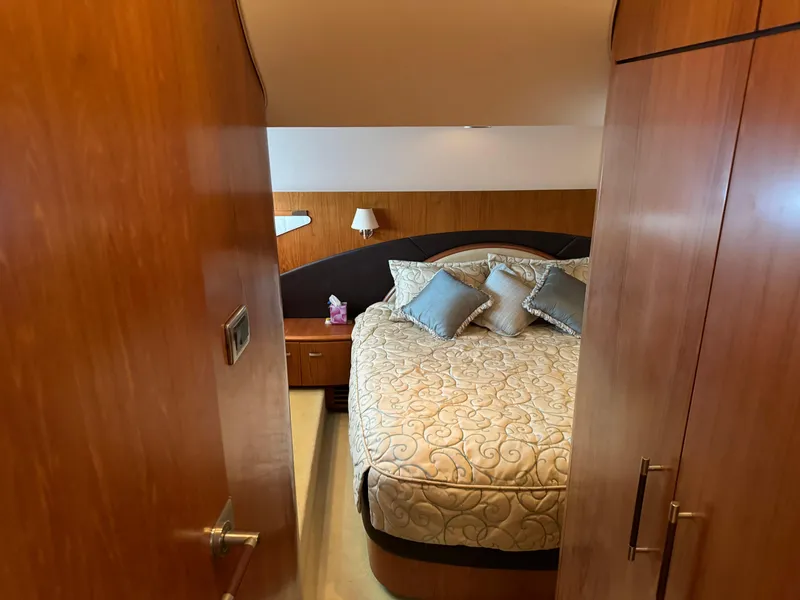 Slide: The Image of Master Stateroom  - 83