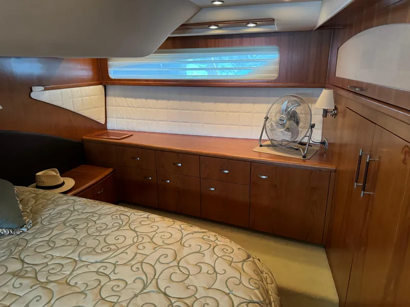 Slide: The Image of Master Stateroom  - 86