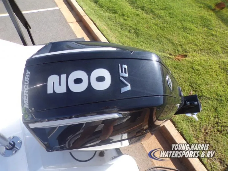 Slide: The Image of Monterey M-225 2024 - 18