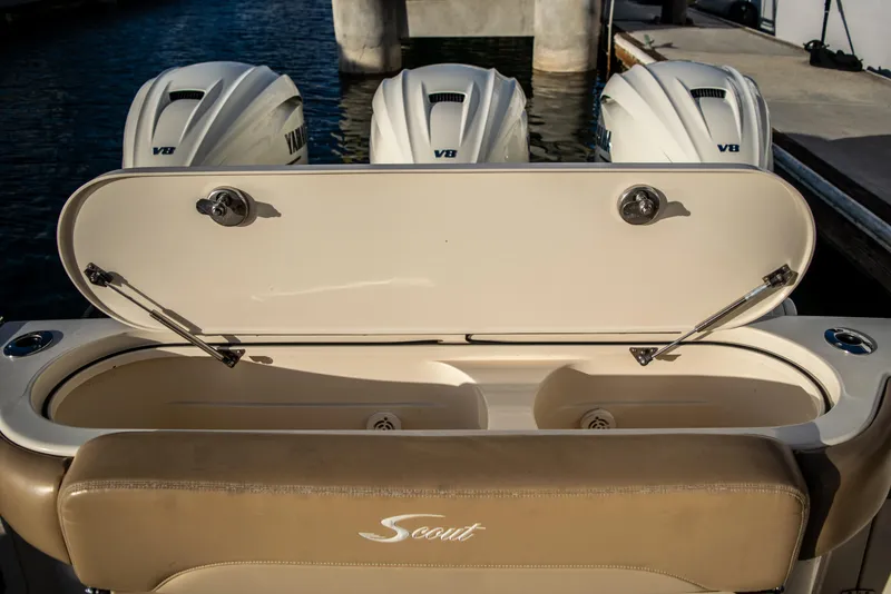 Slide: The Image of Scout 380 LXF 2020 - 60