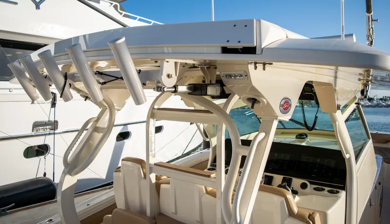 Slide: The Image of Scout 380 LXF 2020 - 64