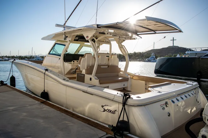 Slide: The Image of Scout 380 LXF 2020 - 68