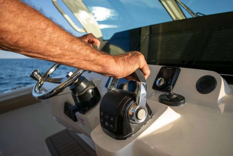 Slide: The Image of Scout 380 LXF 2020 - 80