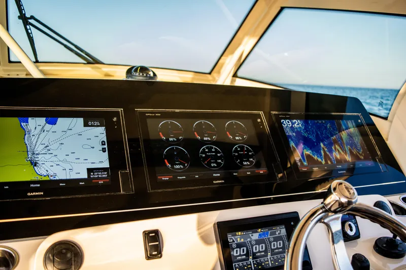 Slide: The Image of Scout 380 LXF 2020 - 92