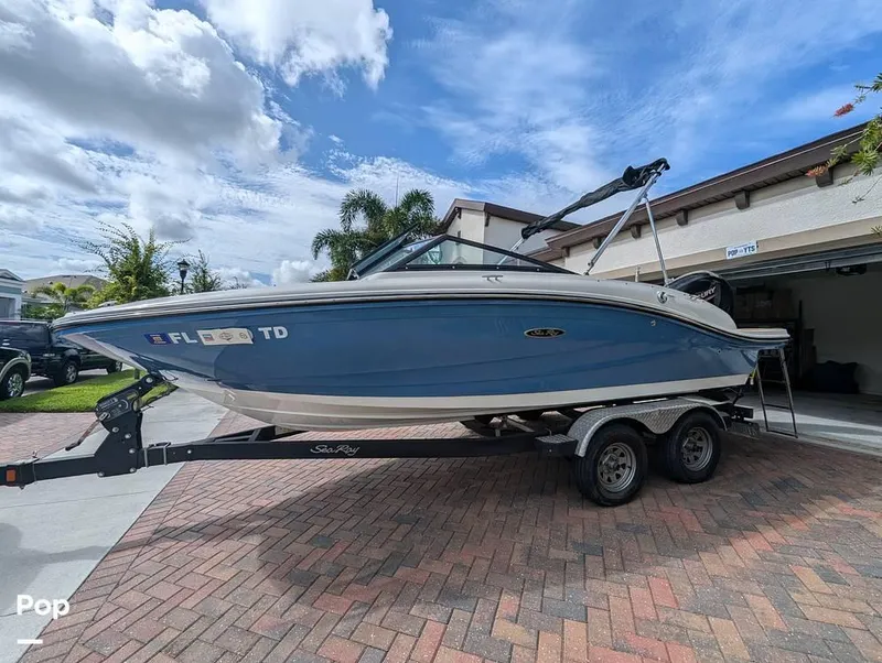 Slide: The Image of 2022 Sea Ray 190 SPX for sale in Apollo Beach, FL - 1