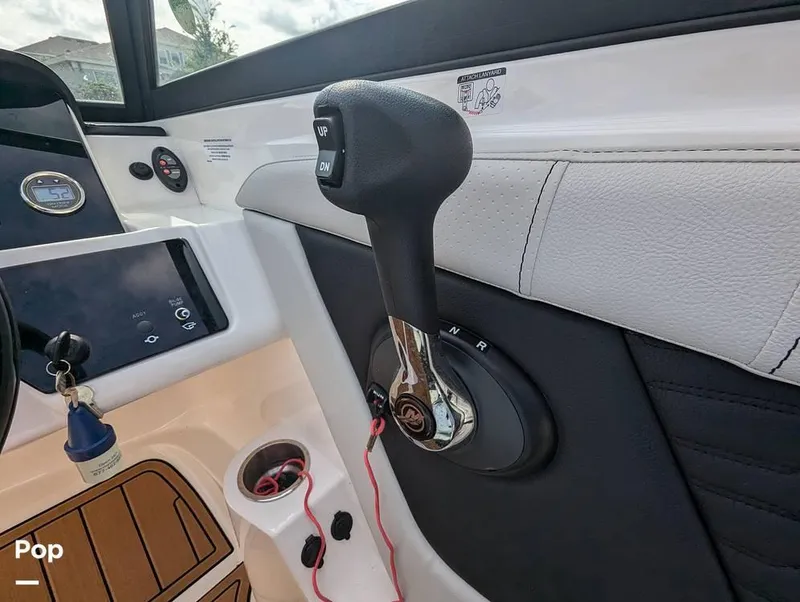 Slide: The Image of 2022 Sea Ray 190 SPX for sale in Apollo Beach, FL - 24