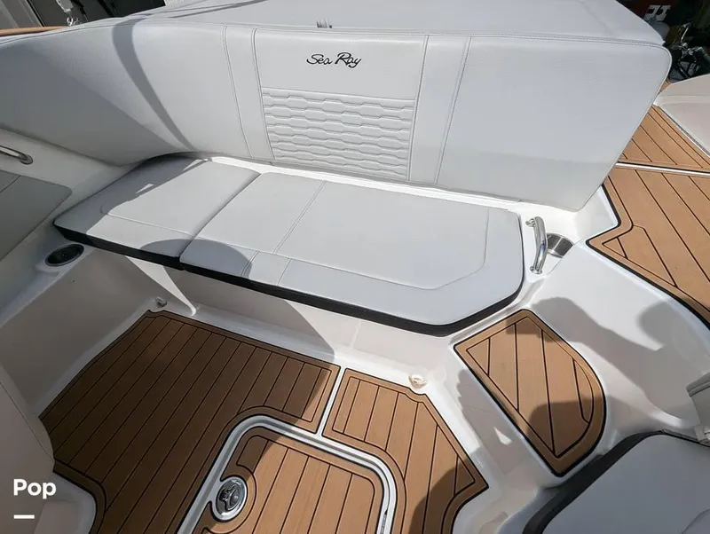 Slide: The Image of 2022 Sea Ray 190 SPX for sale in Apollo Beach, FL - 40