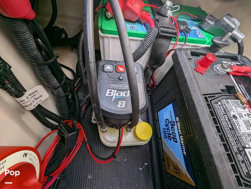 Slide: The Image of 2022 Sea Ray 190 SPX for sale in Apollo Beach, FL - 47