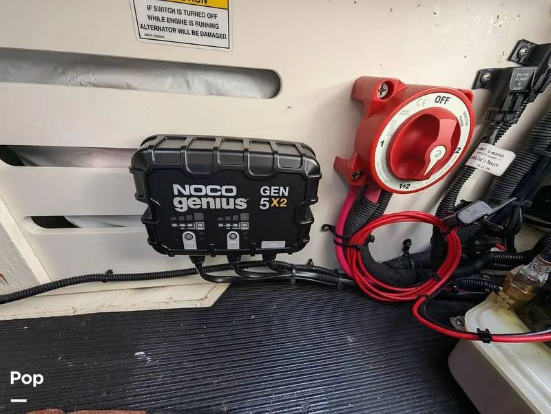 Slide: The Image of 2022 Sea Ray 190 SPX for sale in Apollo Beach, FL - 48