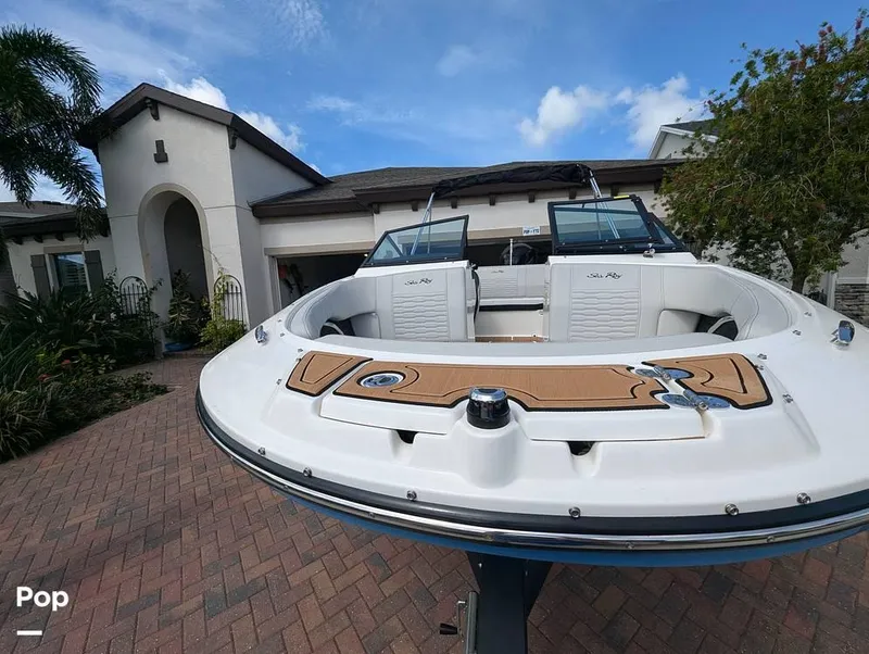 Slide: The Image of 2022 Sea Ray 190 SPX for sale in Apollo Beach, FL - 54