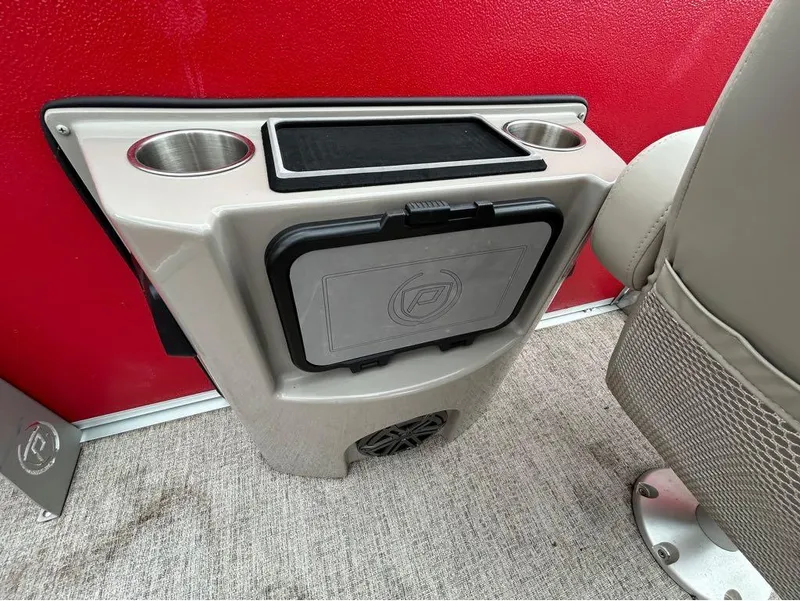 Slide: The Image of Premier 250 SunSation RL 2022 - 25