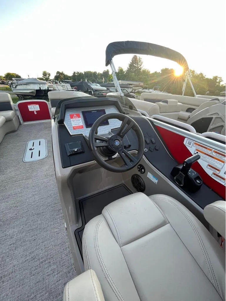 Slide: The Image of Premier 250 SunSation RL 2022 - 5