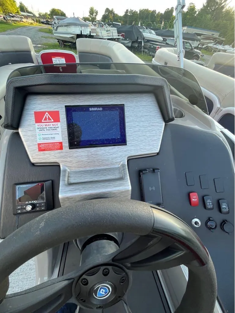 Slide: The Image of Premier 250 SunSation RL 2022 - 8