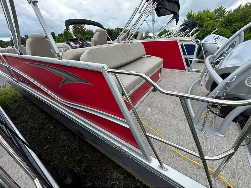 Slide: The Image of Premier 250 SunSation RL 2022 - 9