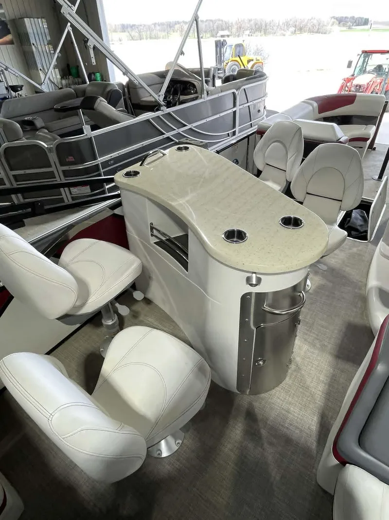 Slide: The Image of Southbay 525E 30 2023 - 5