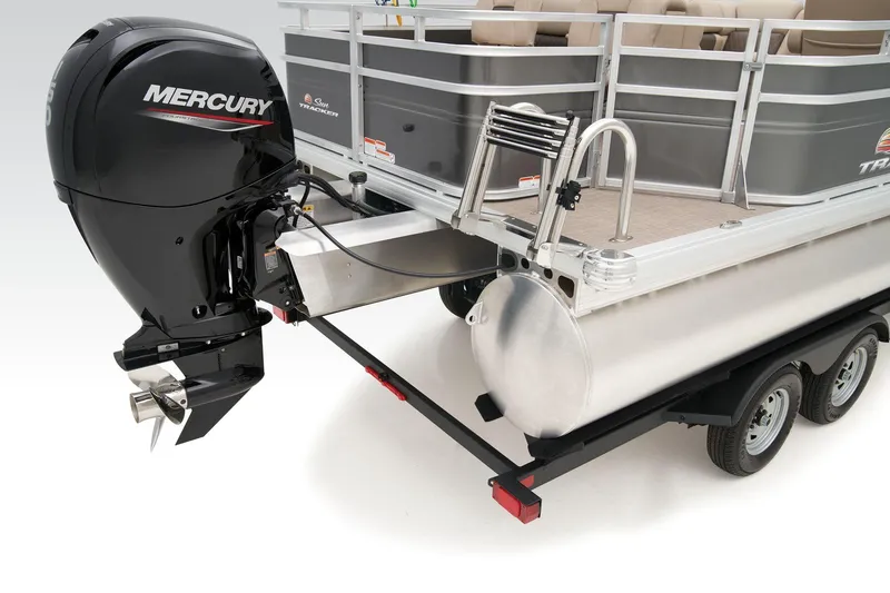 Slide: The Image of Sun Tracker Fishin' Barge 22 DLX 2024 - 63