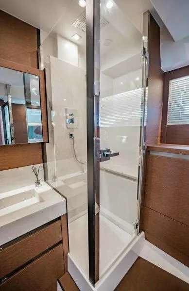 Slide: The Image of Master Stateroom Head - 54