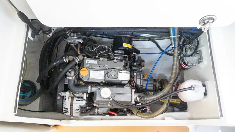 Slide: The Image of Custom Current Marine 46 2022 - 54