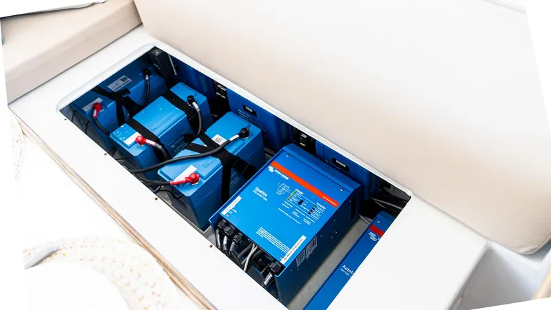 Slide: The Image of Custom Current Marine 46 2022 - 57