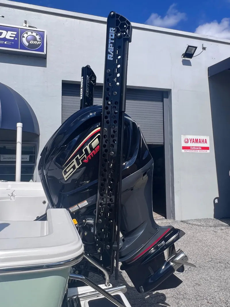 Slide: The Image of 2022 Sportsman Masters 227 Bay Boat with Yamaha SHO motor at dealership. - 6