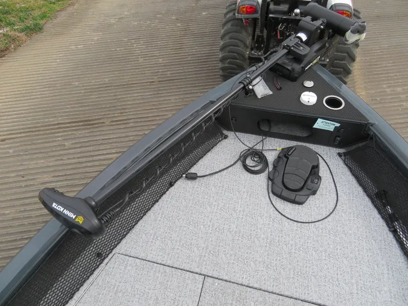 Slide: The Image of 2024 Ranger VS1782SC Angler boat with Minn Kota trolling motor. - 13