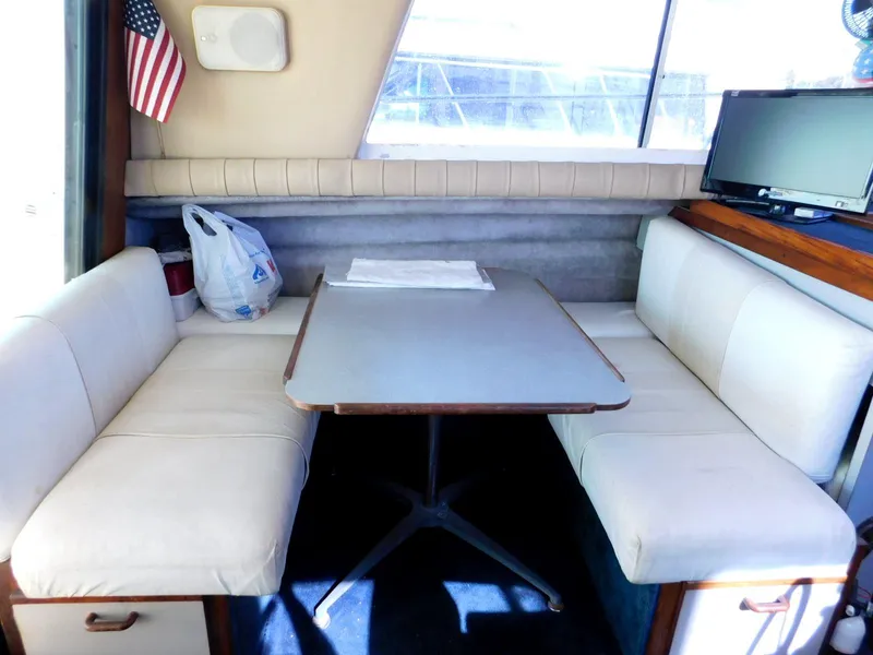 Slide: The Image of Cruisers 2980 Esprit 1988 - 12