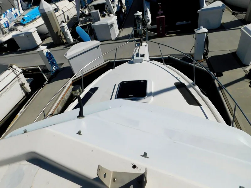 Slide: The Image of Cruisers 2980 Esprit 1988 - 29