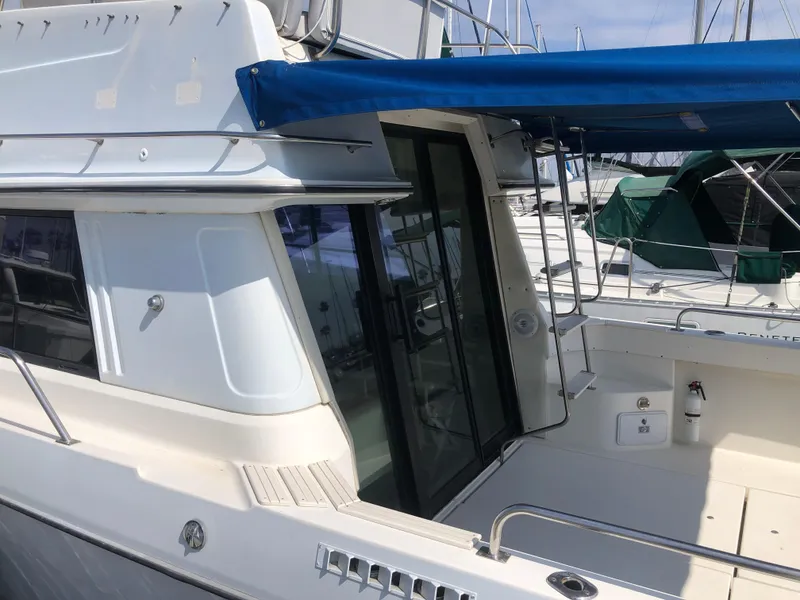 Slide: The Image of Cruisers 2980 Esprit 1988 - 36