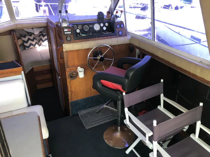 Slide: The Image of Cruisers 2980 Esprit 1988 - 40