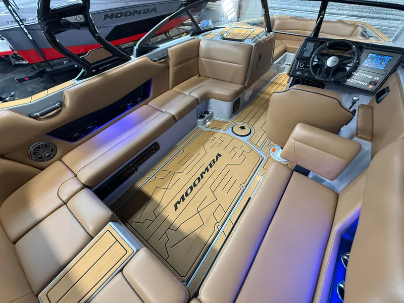 Slide: The Image of Moomba Max 2024 - 25