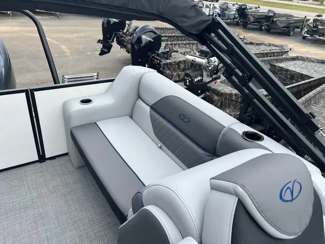 Slide: The Image of Veranda VS22RC 2025 - 18