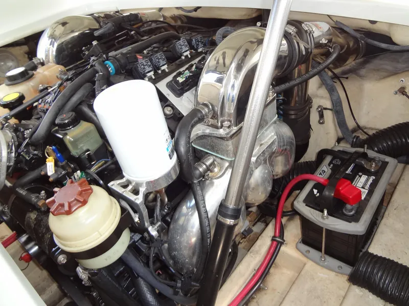 Slide: The Image of Formula 240 Bowrider 2007 - 50