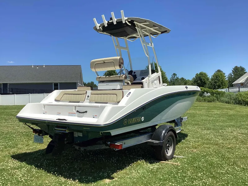 Slide: The Image of Yamaha 190 FSH Sport 2021 - 4