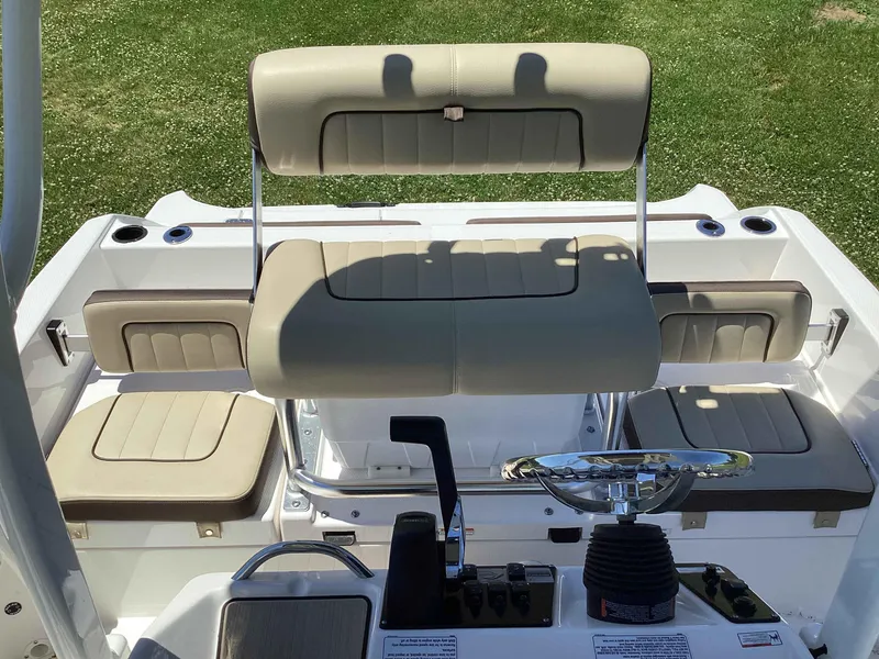 Slide: The Image of Yamaha 190 FSH Sport 2021 - 9