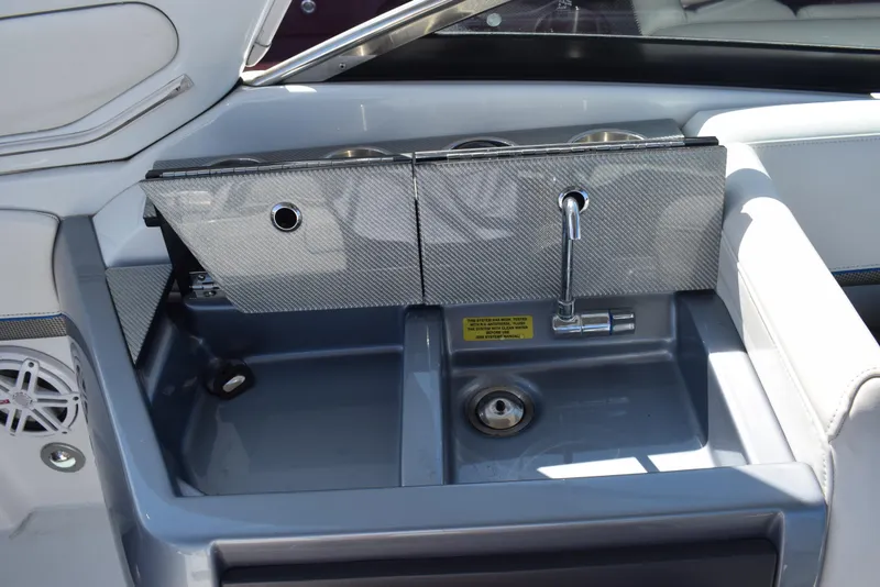 Slide: The Image of 2015 Formula 310 Sun Sport boat sink and faucet area. - 9