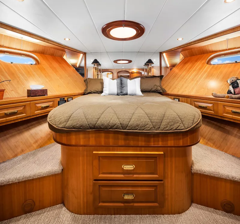 Slide: The Image of VIP Stateroom - 37