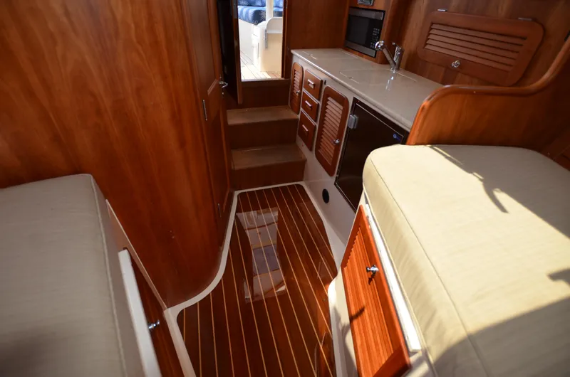 Slide: The Image of Varnished Sole Boards - 23