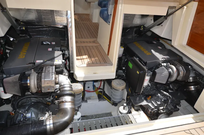 Slide: The Image of Engines - 25