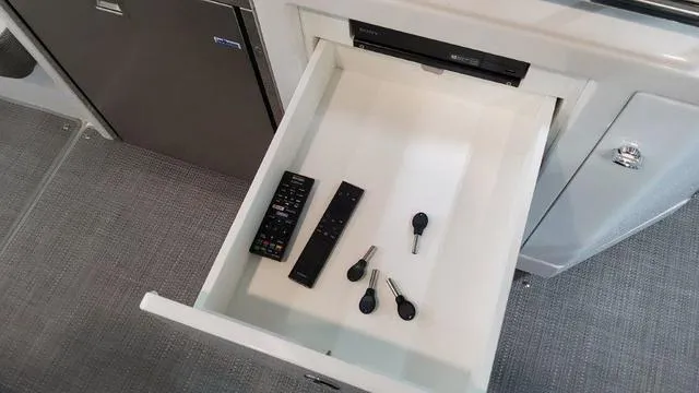 Slide: The Image of Formula 380 Super Sport Crossover 2022 - 56