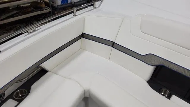 Slide: The Image of Formula 380 Super Sport Crossover 2022 - 62