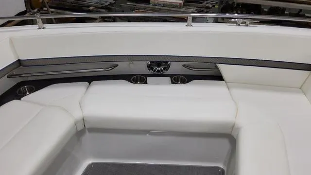 Slide: The Image of Formula 380 Super Sport Crossover 2022 - 63