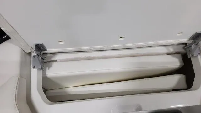 Slide: The Image of Formula 380 Super Sport Crossover 2022 - 67