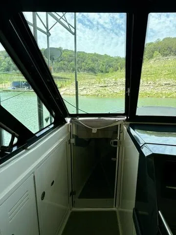 Slide: The Image of Formula 380 Super Sport Crossover 2022 - 91