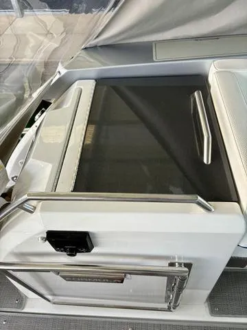 Slide: The Image of Formula 380 Super Sport Crossover 2022 - 92