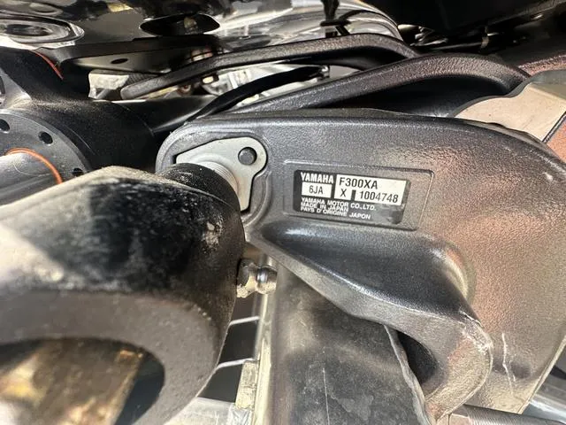 Slide: The Image of Close-up of Yamaha F300XA engine on 2024 Avalon Catalina 25' Quad Lounger. - 47