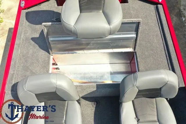 Slide: The Image of Tracker Bass Tracker Classic XL 2024 - 18